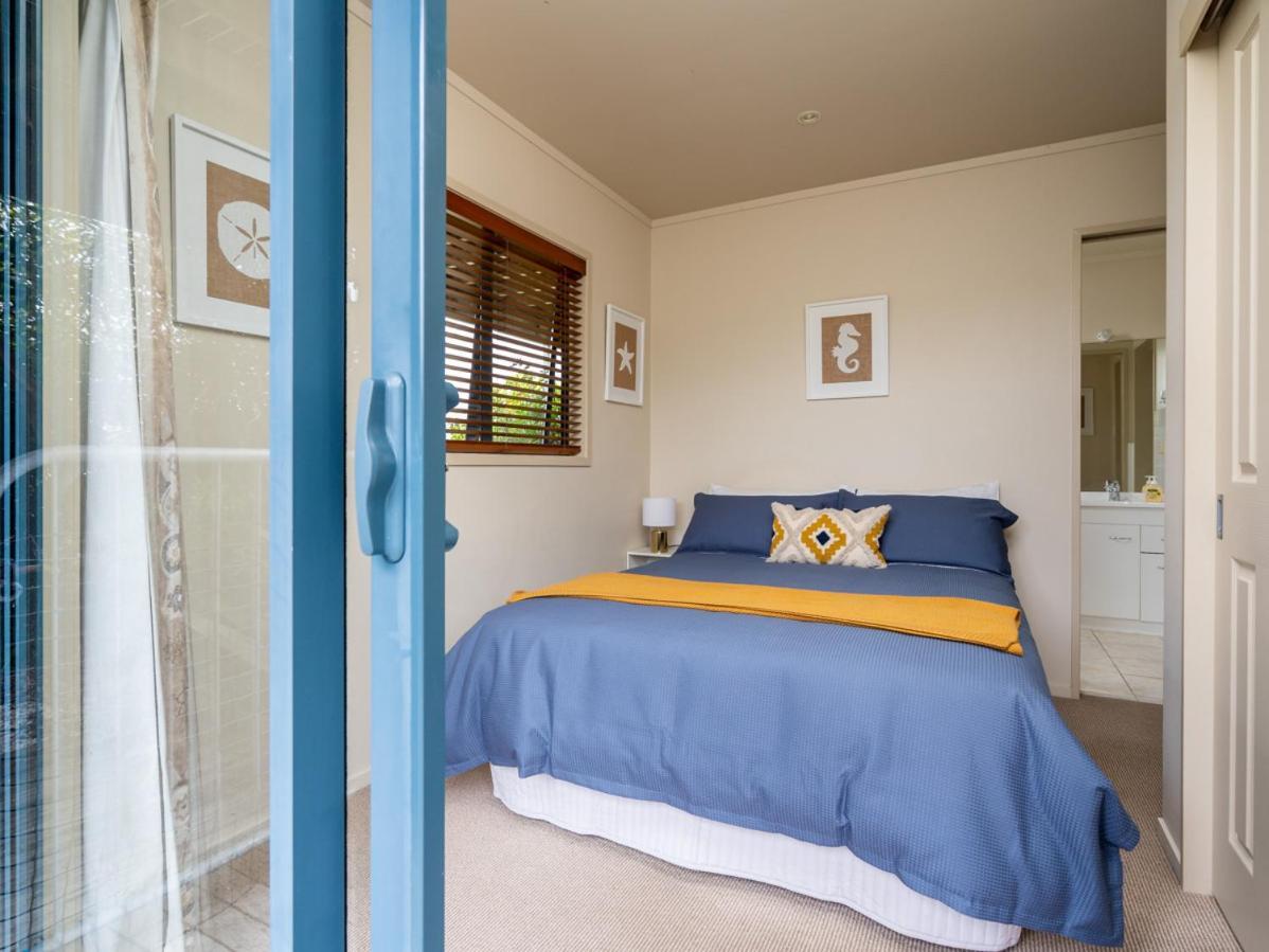 Oceans 8 - Mangawhai Heads Holiday Home 外观 照片