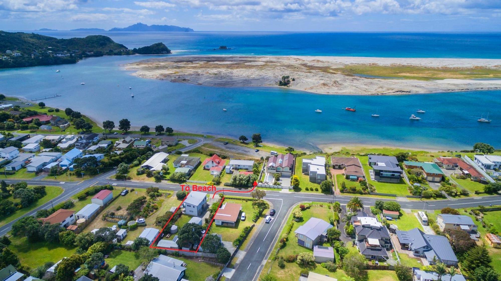 Oceans 8 - Mangawhai Heads Holiday Home 外观 照片