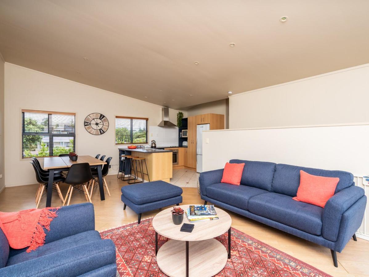 Oceans 8 - Mangawhai Heads Holiday Home 外观 照片
