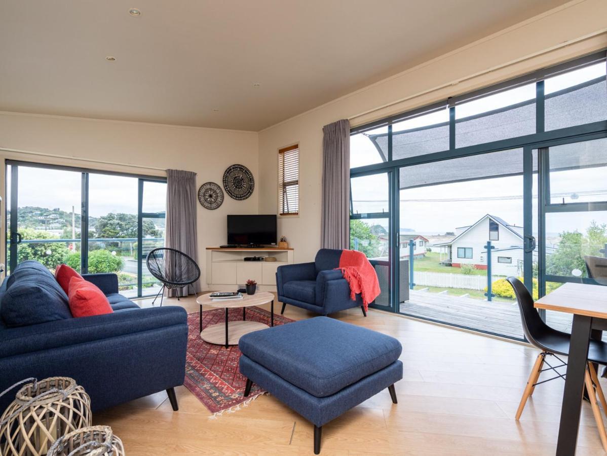 Oceans 8 - Mangawhai Heads Holiday Home 外观 照片