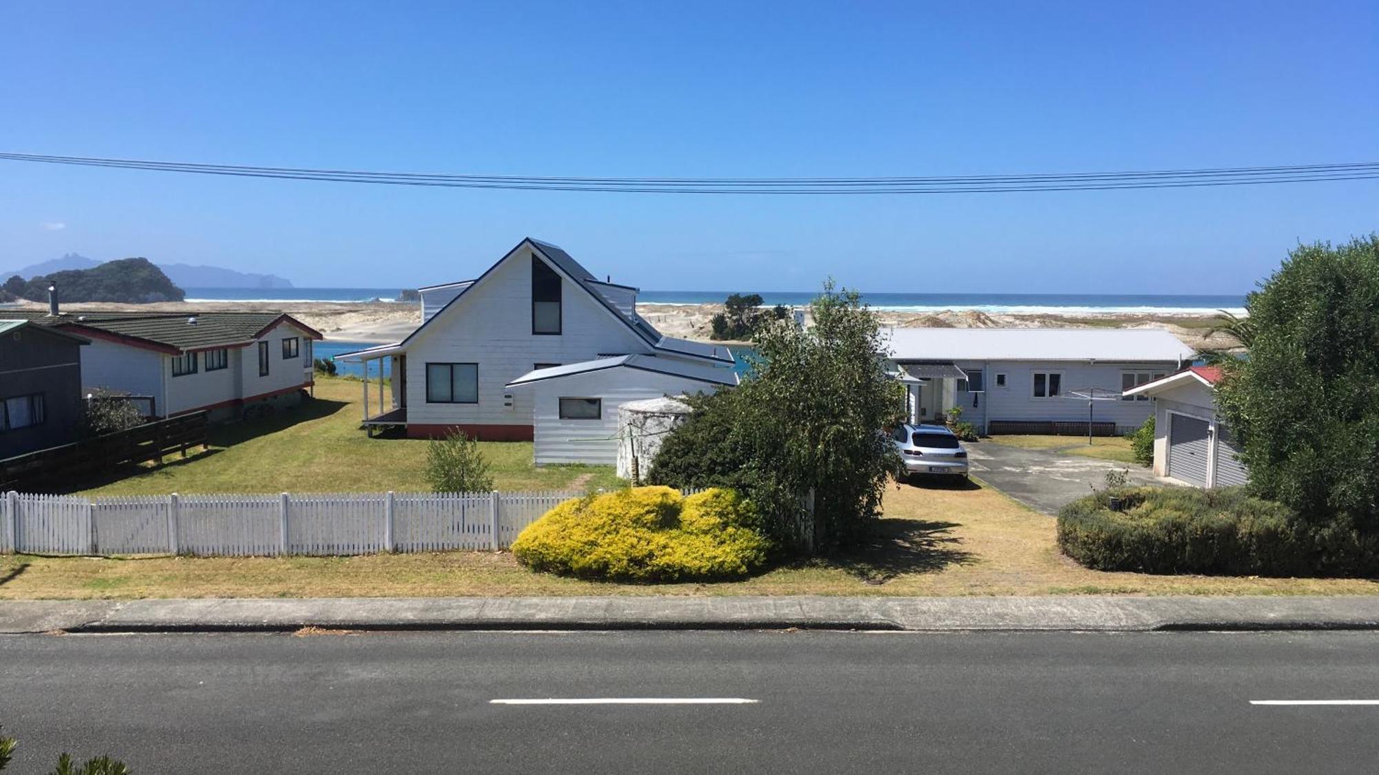 Oceans 8 - Mangawhai Heads Holiday Home 外观 照片
